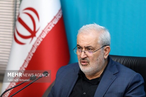 علی آبادی: دولت چهاردهم با جدیت پروژه های انرژی را دنبال می کند