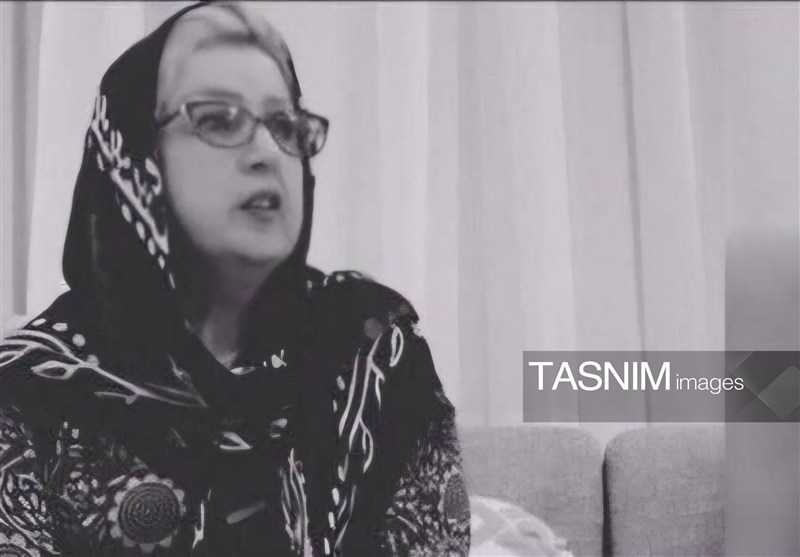 «دایه مینا»؛ بانوی ماندگار هنر کردستان آسمانی شد