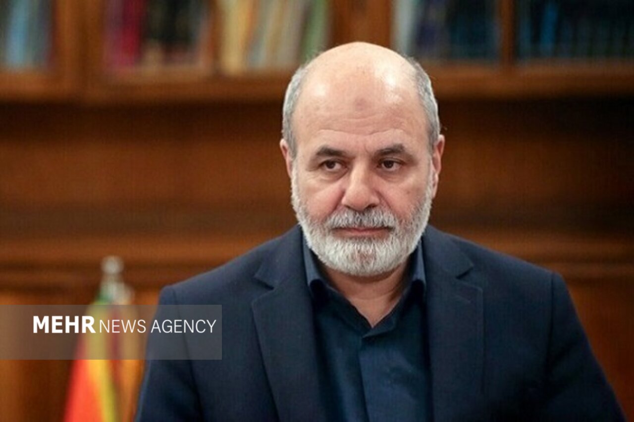 احمدیان: مقاومت مردم لبنان دشمن را وادار به آتش‌بس کرد