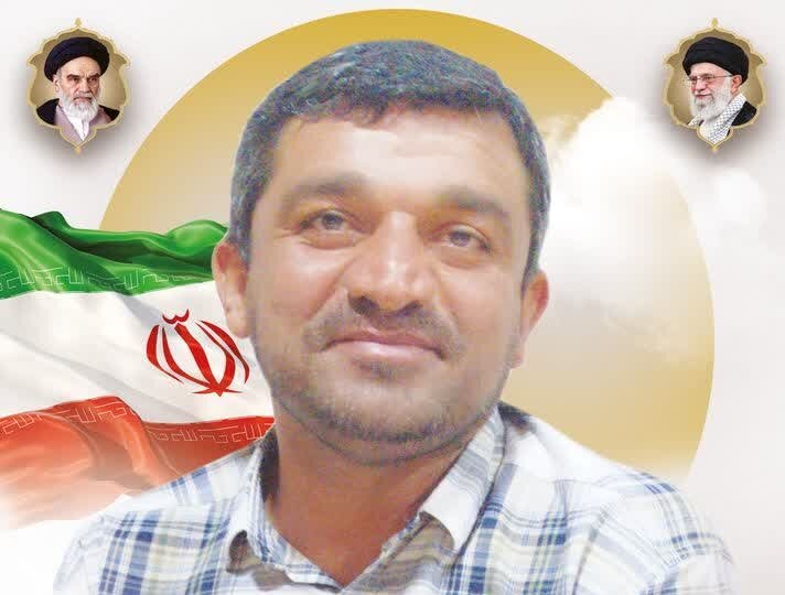 مسئولان دشتی با خانواده شهید «بردستانی» دیدار کردند