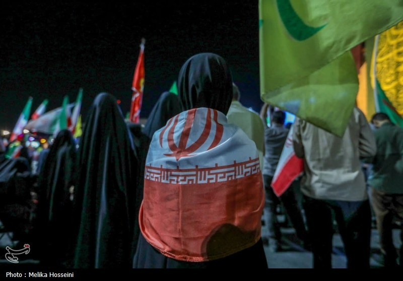 قرچک صحنه حضور پرشور مردم در همایش «جانفدای ایران» شد