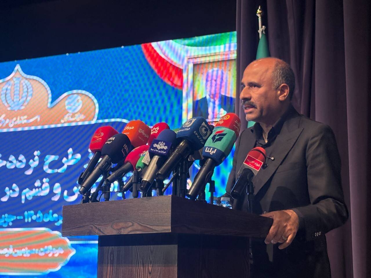 هاشمی نخل‌ابراهیمی: تمرکزگرایی مانع توسعه واقعی هرمزگان است