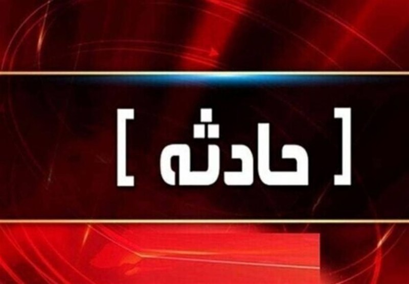 اصابت پرتابه‌های دشمن آمریکایی صهیونی به فرودگاه لامرد