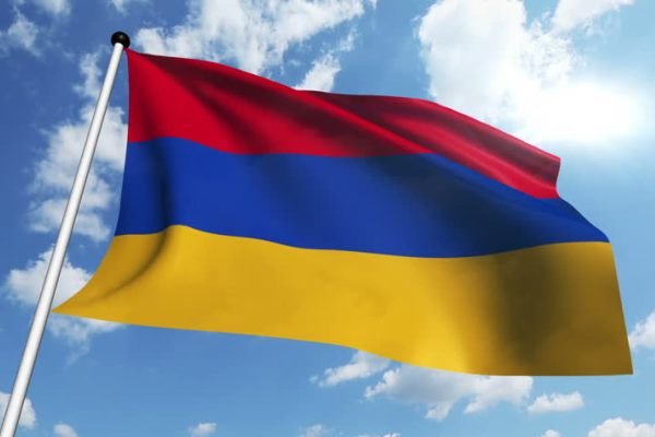 مسکو:ارمنستان با خروج از اتحادیه اقتصادی اوراسیا با بحران روبرو می‌شود
