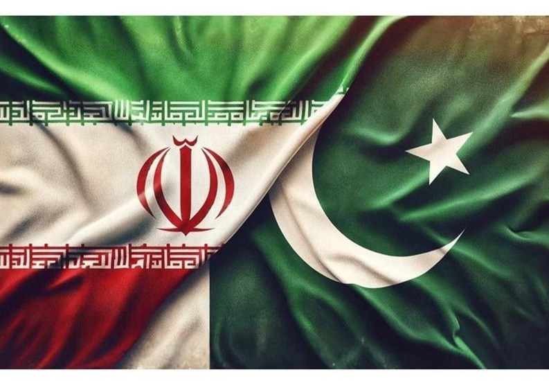 توافق وزیر کشور و فرمانده ارتش پاکستان برای همکاری در حفظ امنیت منطقه
