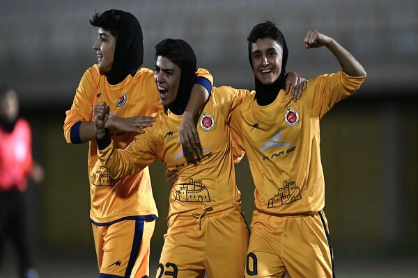 خاتون بام قهرمان لیگ هجدهم شد/ سپاهان مقابل بمی ناکام ماند