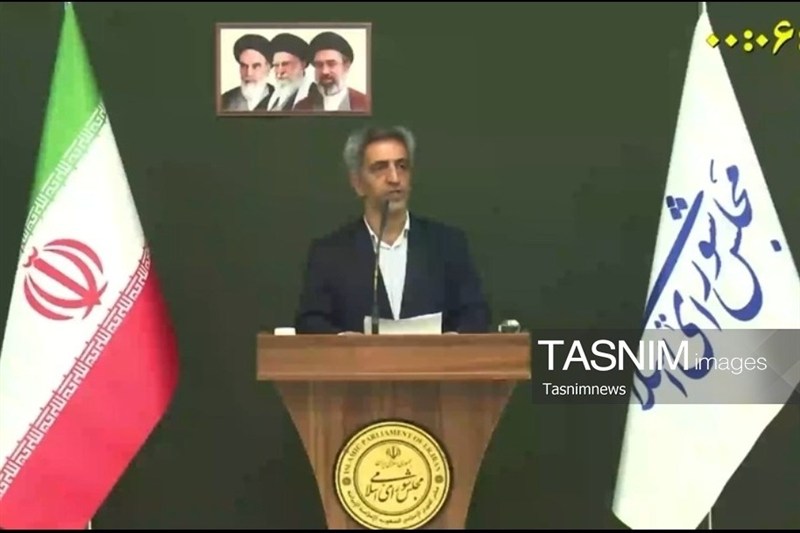 تذکر نماینده زنجان به وزیر کشور؛ استاندار زنجان را از لکسوس پیاده کنید