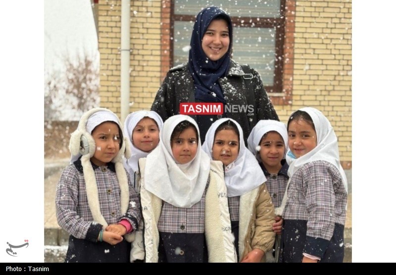 معلمی که راه مدرسه را با شهادت به پایان رساند