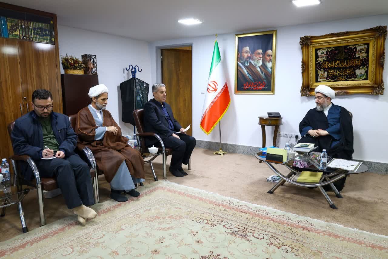 مطهری‌اصل: عدالت اجتماعی مقدم بر احسان است
