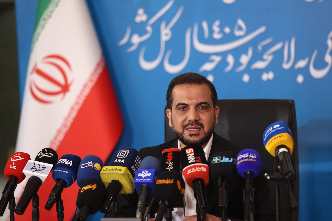 انتقادیک نماینده مجلس  از تأخیر در تصویب طرح مدیریت تنگه هرمز