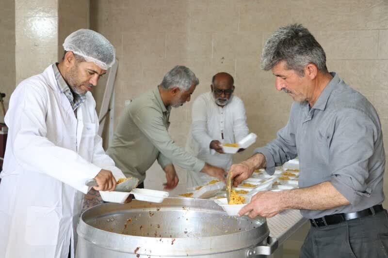 آغاز فعالیت ۱۵۰ آشپزخانه مردمی در هرمزگان همزمان با ماه مبارک رمضان