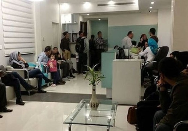 بیمار پشت خط، نوبت در بازار؛ چه کسی پاسخگوی نوبت‌های فروشی است؟