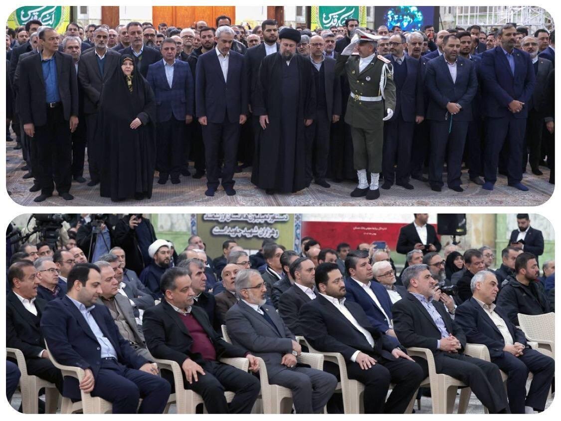 مدیران و کارکنان بانک مسکن با آرمان های امام خمینی (ره) تجدید میثاق کردند.