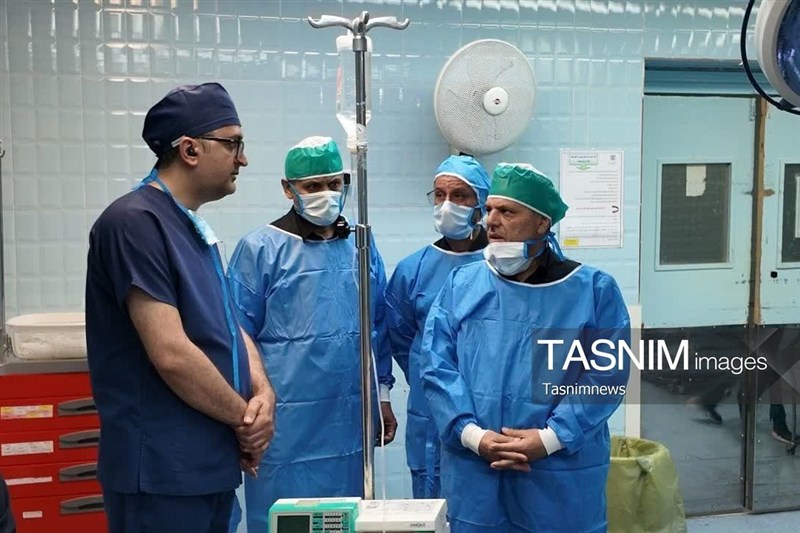 عیادت استاندار زنجان از مجروح حمله تروریستی آمریکا