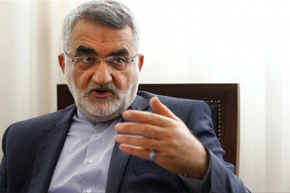 بروجردی: قصاص حق جمهوری اسلامی است/انتقام سخت در راه است!