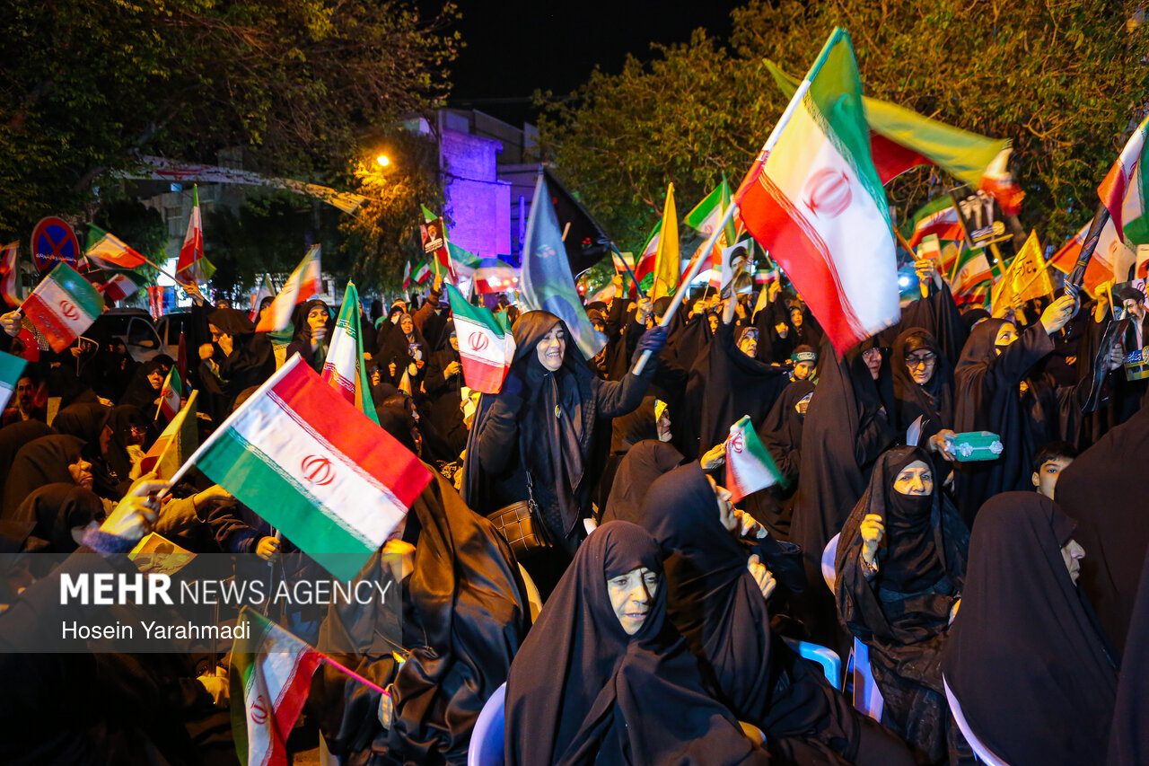 حماسه حضور قمی‌ها در یکصد و نود و نهمین شب متوالی
