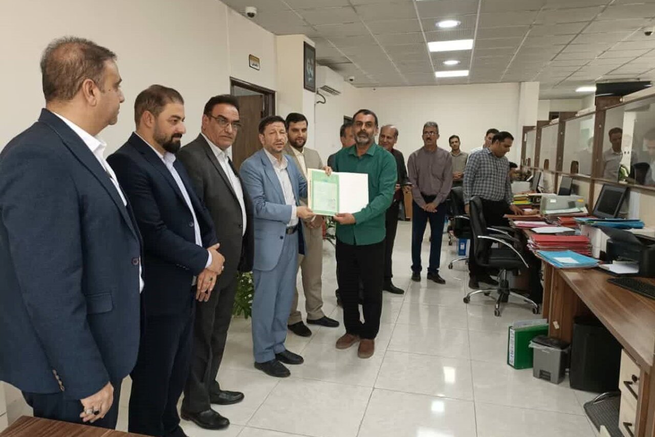 موقوفه یک هکتاری در شهرستان جم تثبیت و تحویل شد