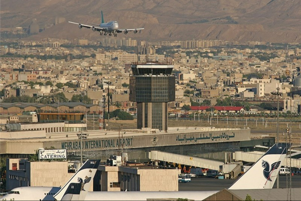 بازگشت پروازها به مهرآباد؛ فرودگاه مشهد در این تاریخ تعطیل است