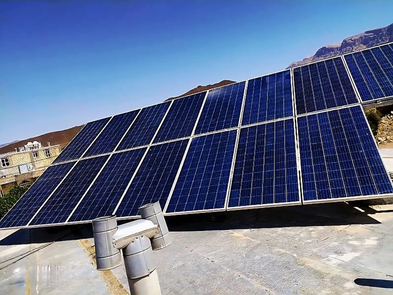 پیشرفت ۹۰ درصدی عملیات تسطیح نیروگاه خورشیدی ۵۸ مگاواتی ارس