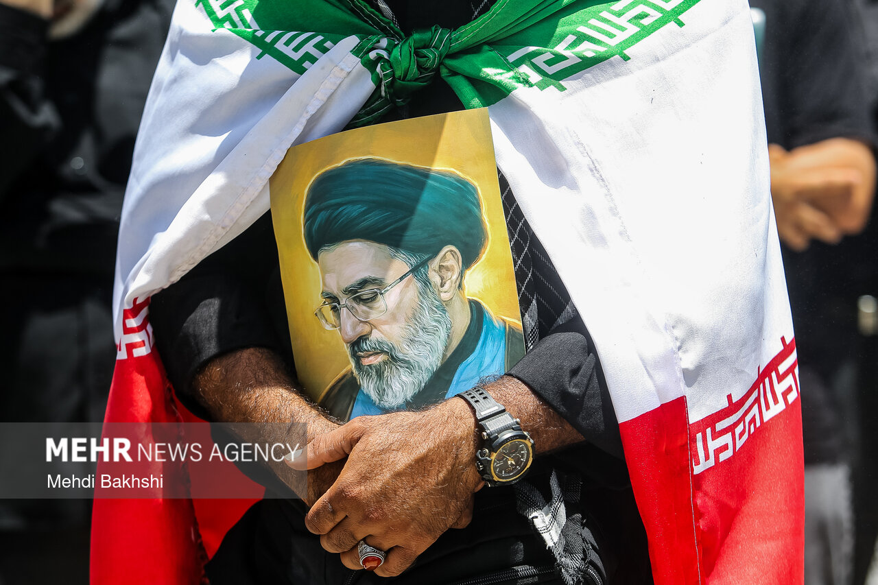 مراسم وداع با رهبر شهید انقلاب - ۳