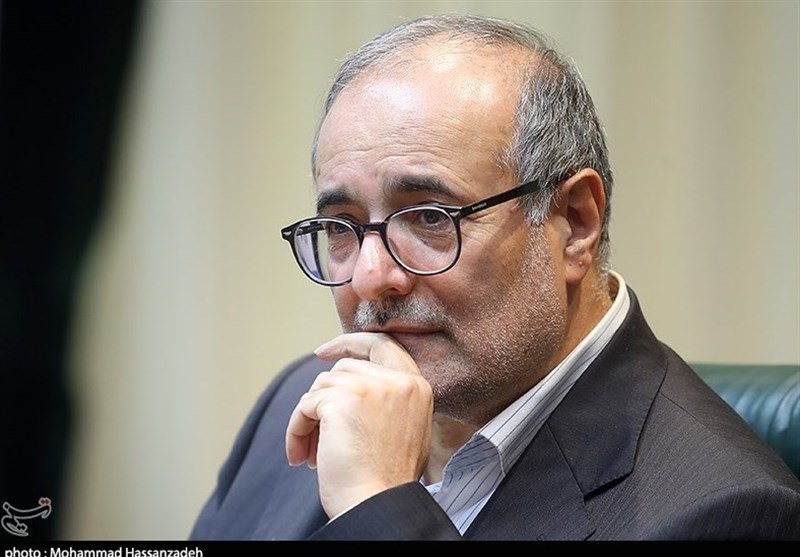 ایران باید آماده حکمرانی بر تنگه هرمز در همه ابعاد باشد