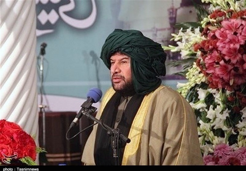 انتقاد امام جمعه موقت سنندج از قطعی 4 ساعته آب و برق/‌دیگر بس است!
