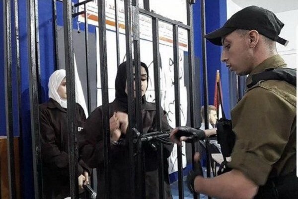 اسارت ۷۰ زن فلسطینی در زندان رژیم صهیونیستی/ ۲۴ مادر در میان زندانیان
