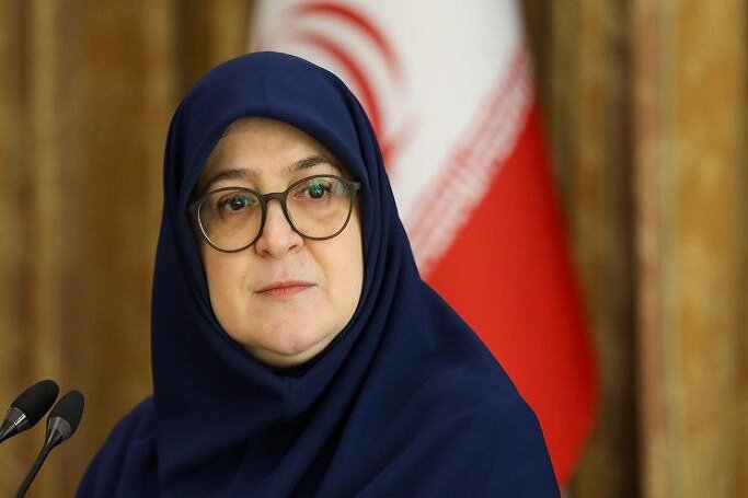 برخی پرستاران بیمارستان بقایی، بیماران را به منازل خود بردند