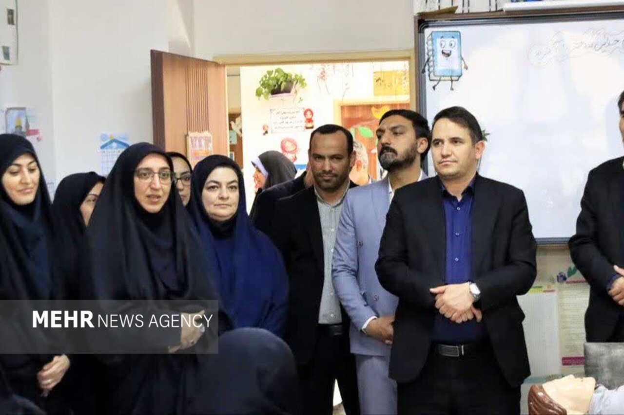 برگزاری دوره نهضت ملی آموزش سلامت برای ۱۱۰۱ آموزگار اسلامشهر