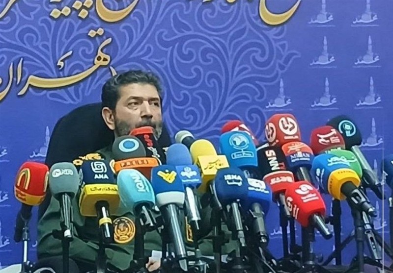 اعلام جزئیات رزمایش 313 هزار نفری جان‌فدایان؛ رژه پرچم‌داران در تهران