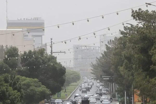 گردوخاک در شرق و جنوب شرق