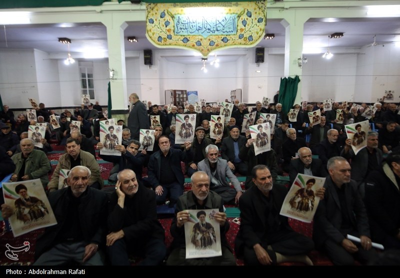 بازاریان همدان در سوگ رهبر شهید به میدان آمدند+تصویر