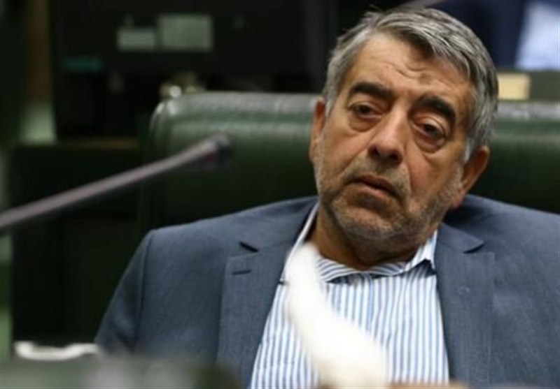 مراسم ترحیم حاج محمد قمی با حضور مردم و مسئولان