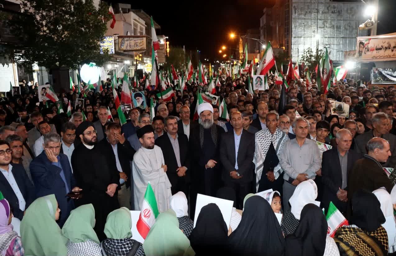 مراسم وداع با شهدای عشایر در خورموج برگزار شد