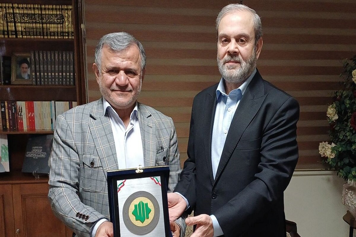 دیدار دبیرکل حزب موتلفه‌اسلامی با رئیس دفتر حزب‌الله لبنان در تهران