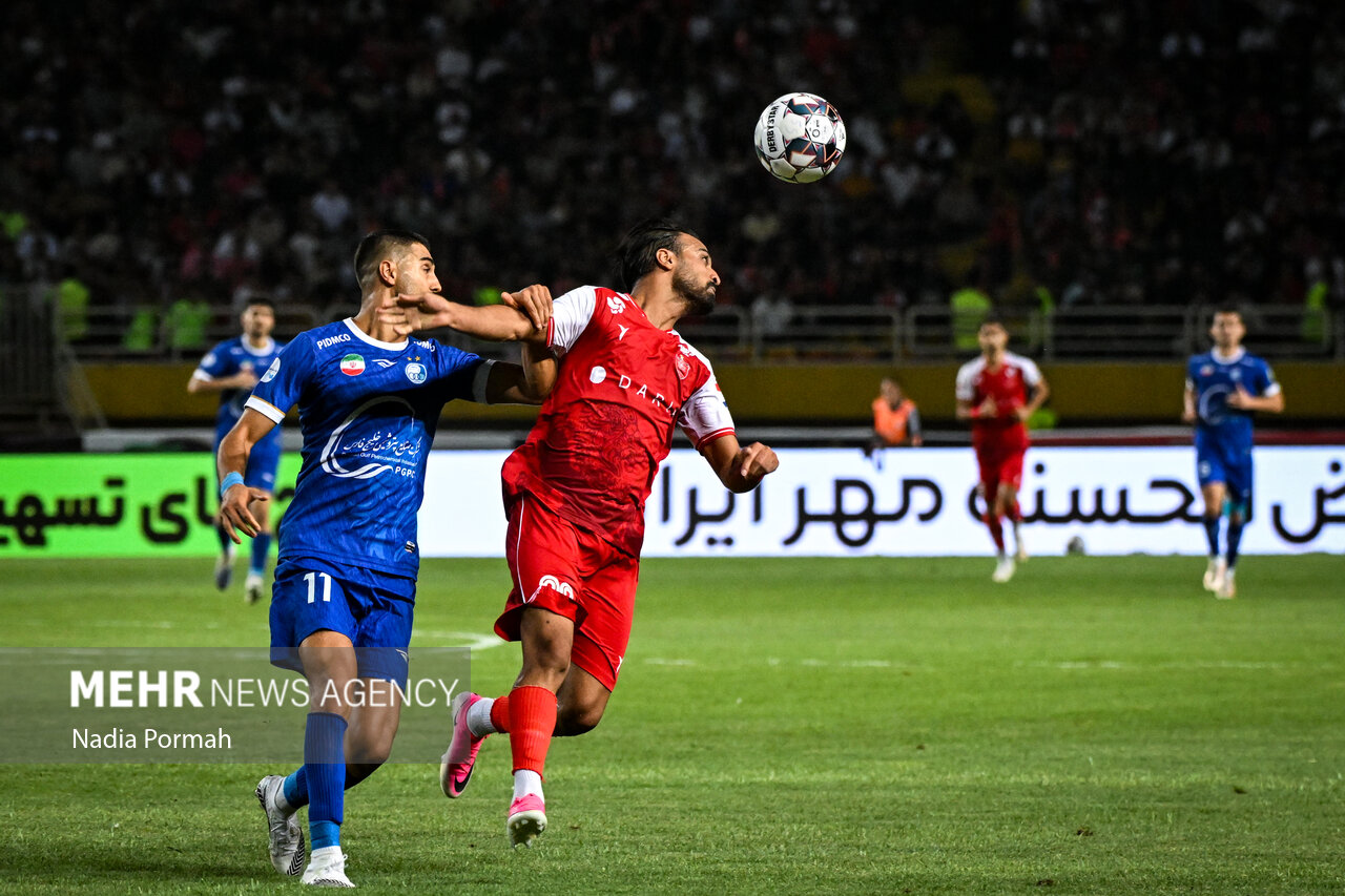 استقلال و پرسپولیس بدون محروم؛ بازی چادرملو صرفا با حضور بانوان
