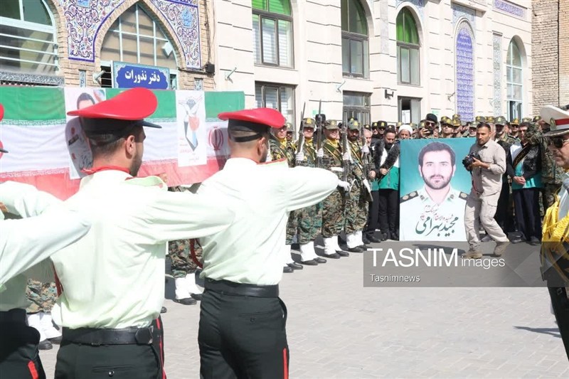 تشییع پیکر شهید سرهنگ مجید بهرامی در زنجان + تصاویر