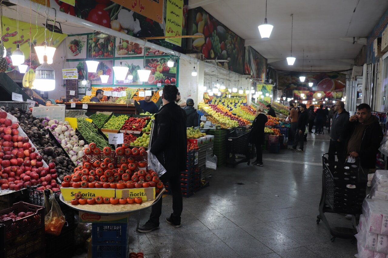 آغاز فعالیت گسترده اصناف پس از پایان تعطیلات عمومی