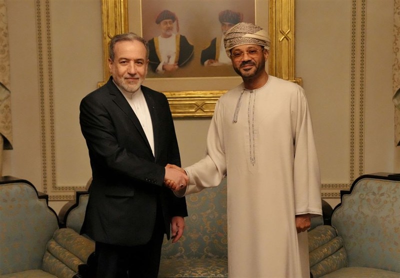عراقچی با همتای عمانی خود گفتگو کرد