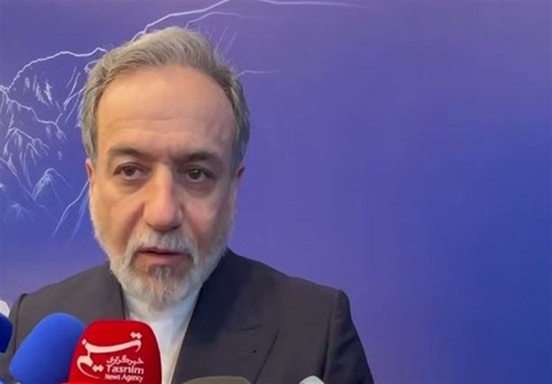 عراقچی به تسنیم: نه از تهدید می‌ترسیم و نه زیر بار فشار می‌رویم