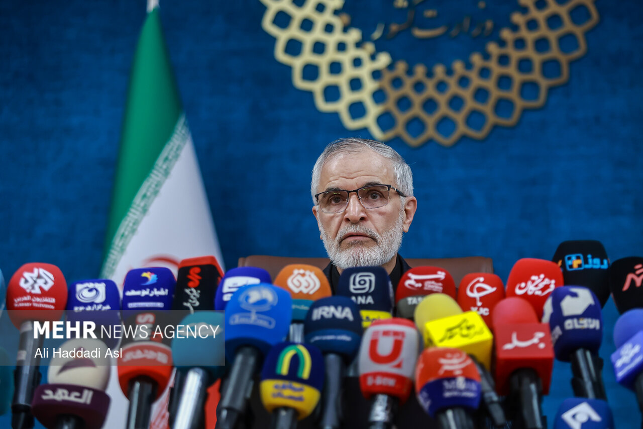 نشست خبری دبیر ستاد ملی آیین وداع و تشییع رهبر شهید انقلاب