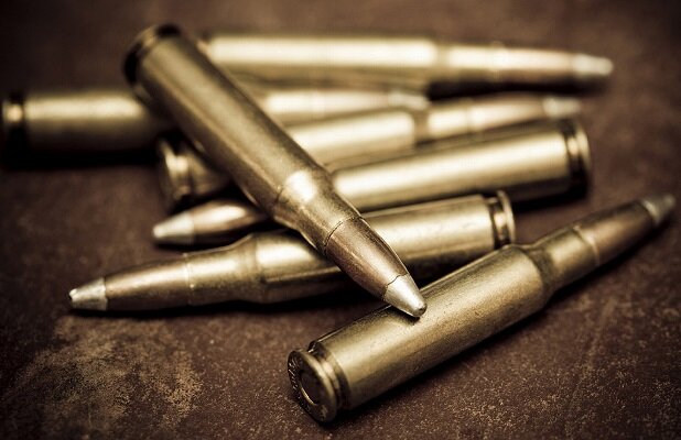 ۲۸۰۰ فشنگ جنگی در شهرستان شادگان کشف و ضبط شد