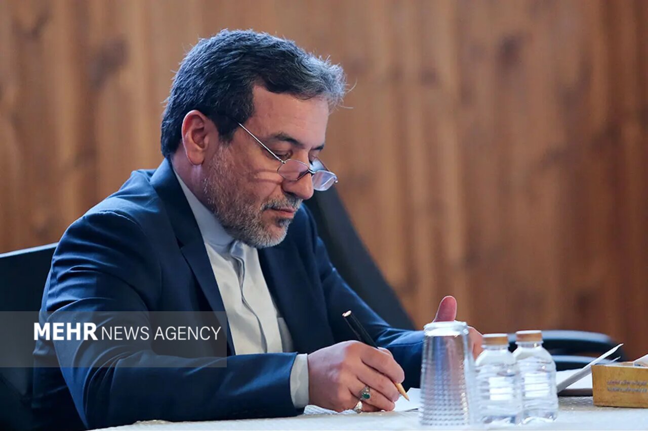 پیام تسلیت وزیر امور در پی درگذشت استاد اکبر عبدی