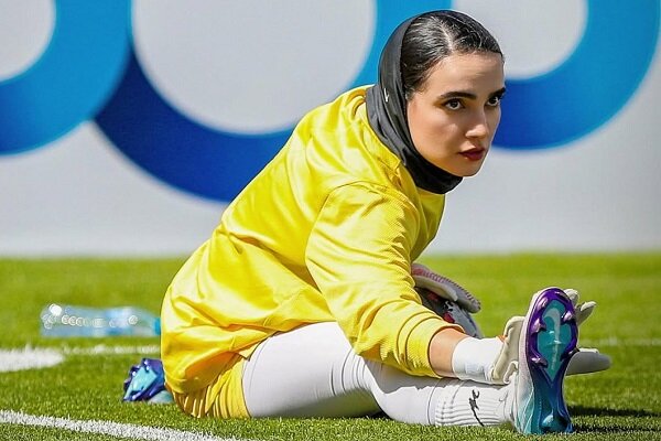 بهترین گلر لیگ: تعصب رنگی جایی در فوتبال حرفه‌ای ندارد