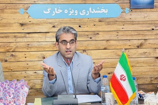 بخشدار ویژه خارگ: صدور آنی کارت سوخت در جزیره اقدامی ارزشمند است