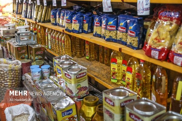 شوک های ارزی در بازار کالاهای اساسی و معیشت مردم + جدول قیمت