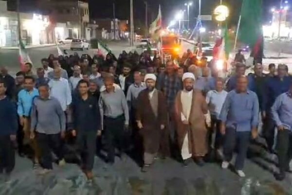 راهپیمایی شبانه مردم انقلابی آبدان