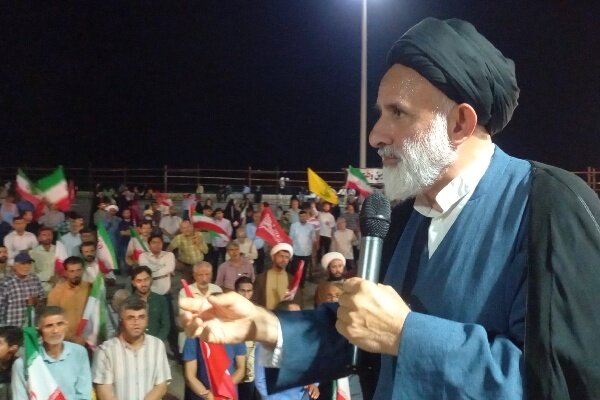 مردم ایران استقلال، آزادی و جمهوری اسلامی را با چیزی معامله نمی‌کنند