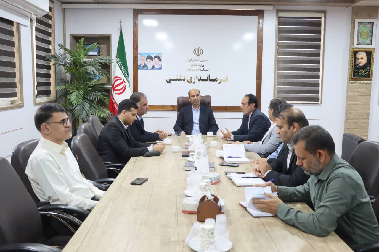 فرماندار دشتی: کسب رضایت مردم باید اولویت مدیریت شهری باشد 