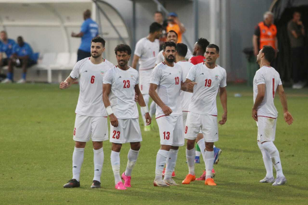 ایران 2- مالی 0
